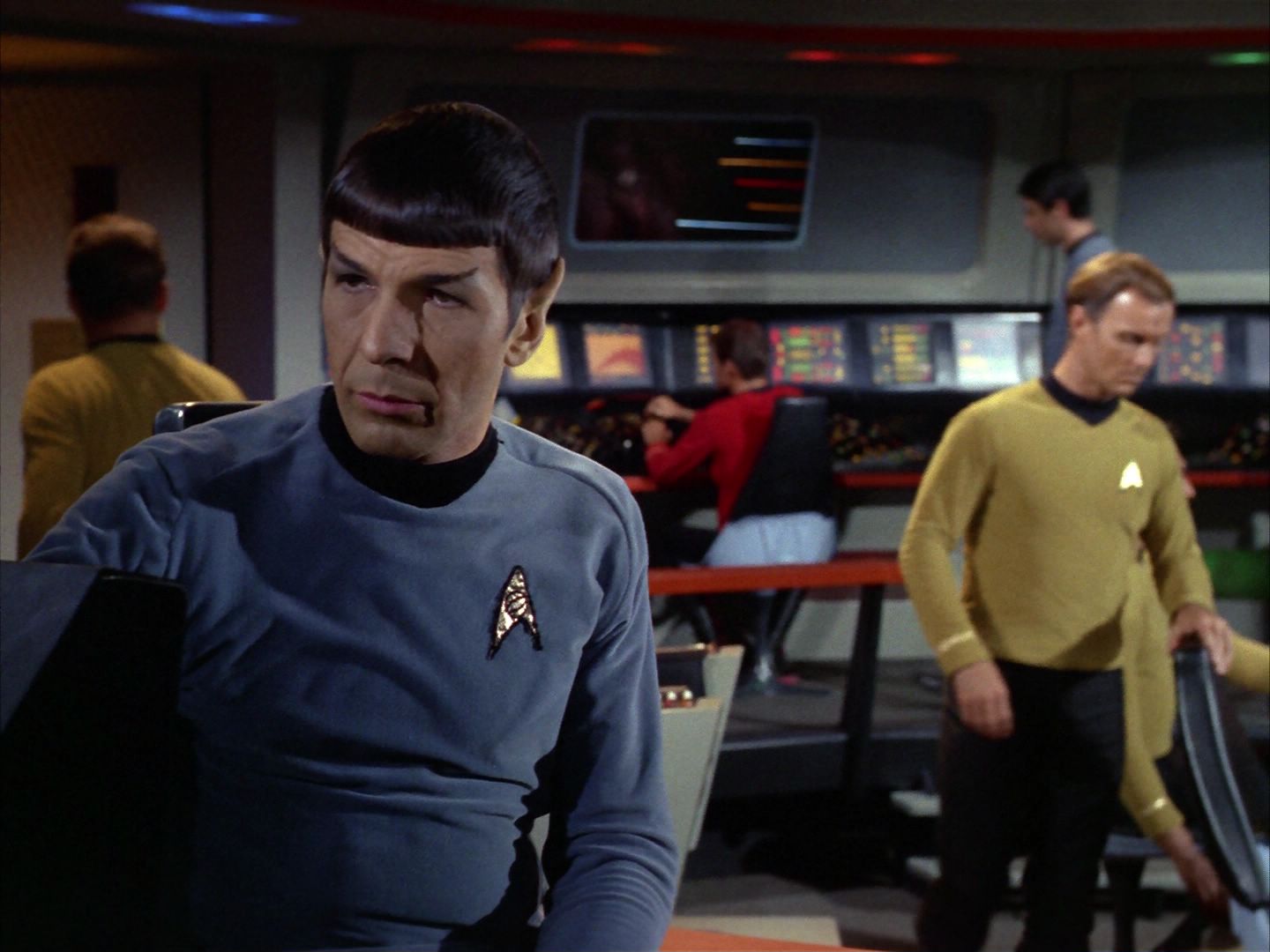 ariane179254_StarTrek_1x22_SpaceSeed_0815.jpg