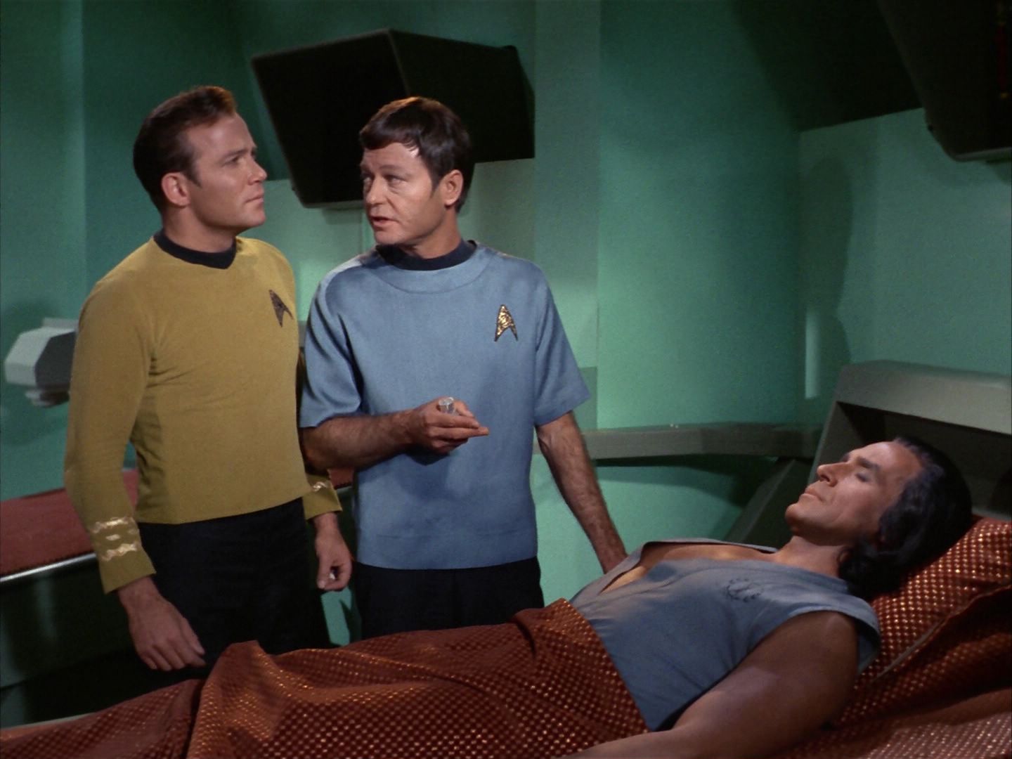 ariane179254_StarTrek_1x22_SpaceSeed_0851.jpg