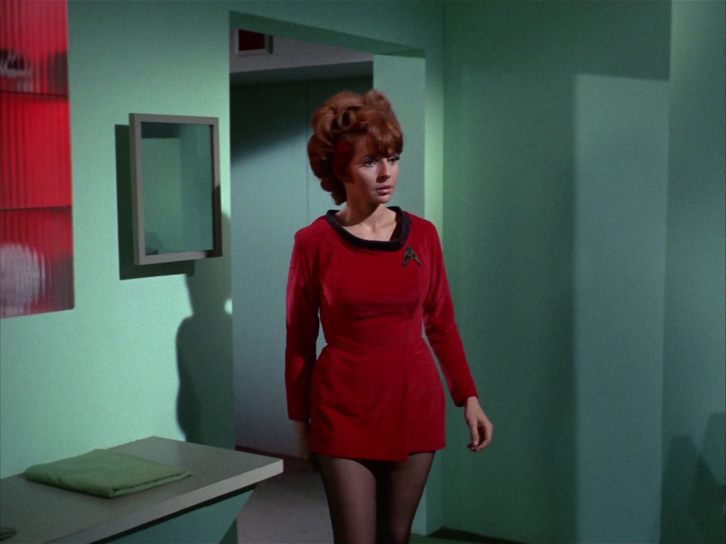 ariane179254_StarTrek_1x22_SpaceSeed_0855.jpg