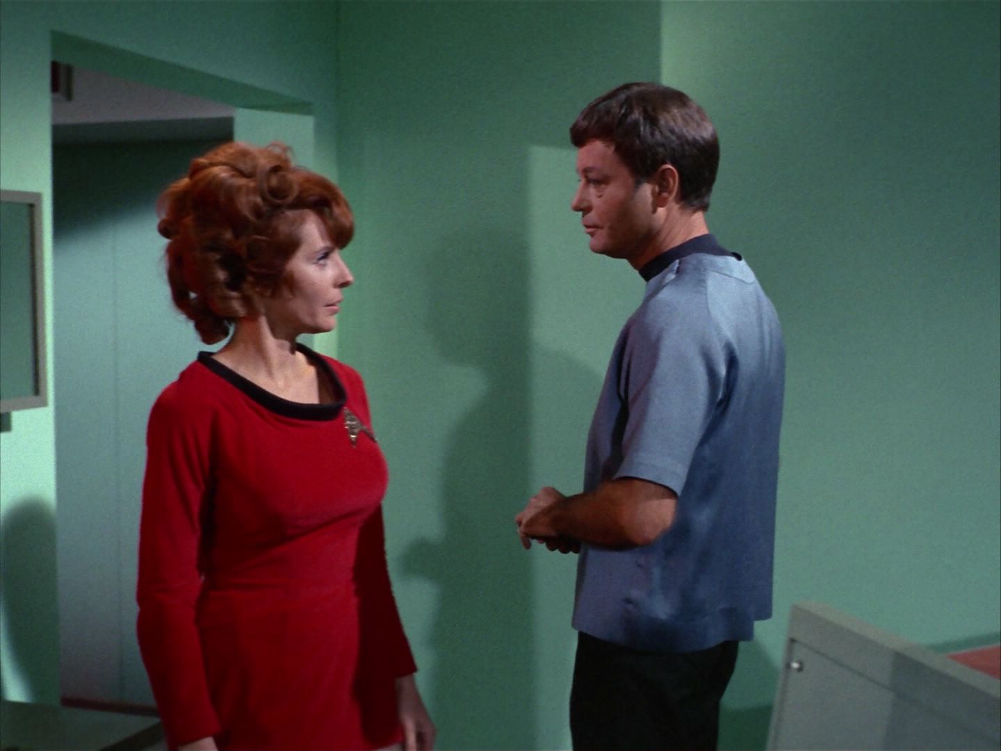 ariane179254_StarTrek_1x22_SpaceSeed_0873.jpg