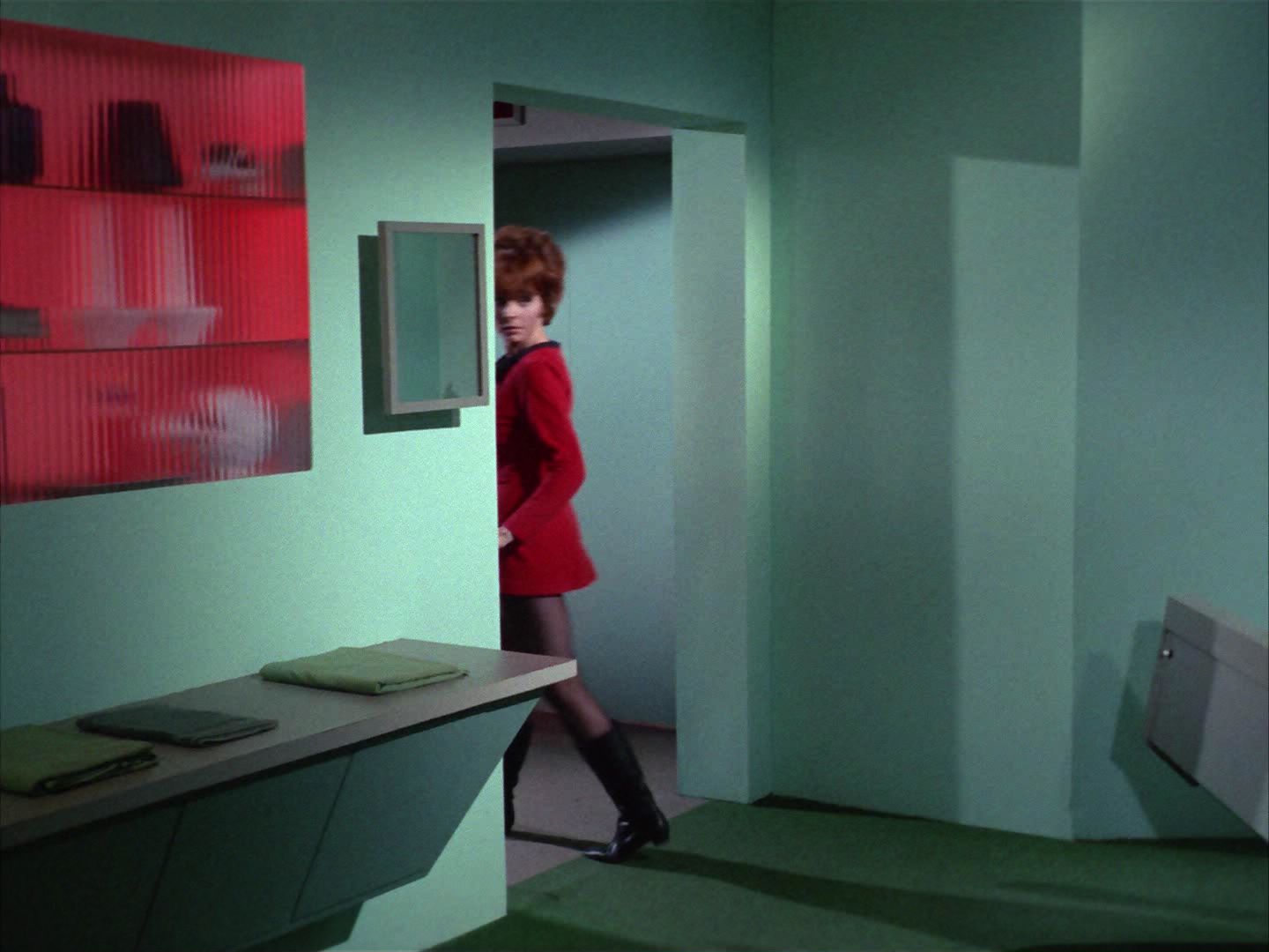 ariane179254_StarTrek_1x22_SpaceSeed_0886.jpg