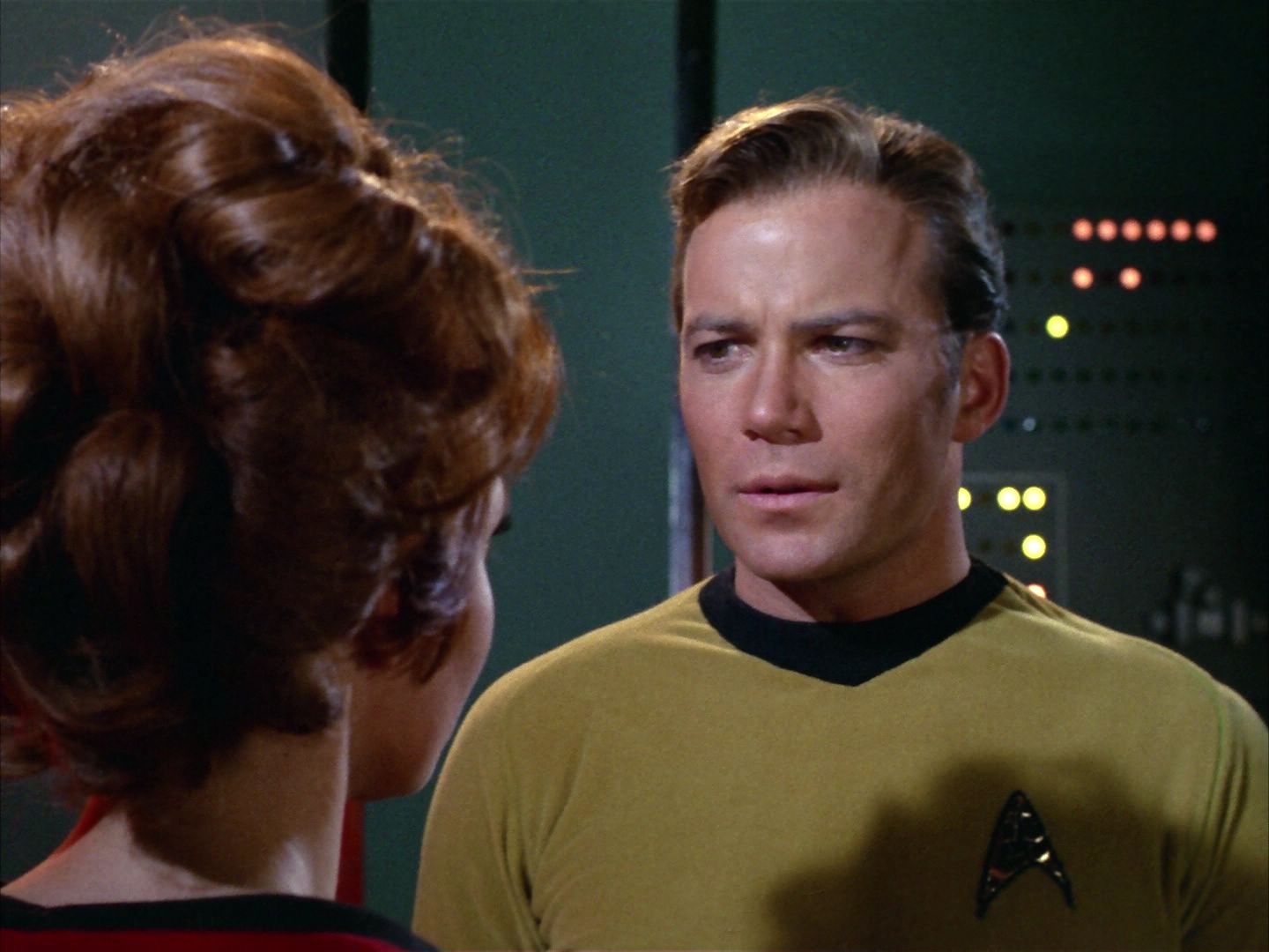 ariane179254_StarTrek_1x22_SpaceSeed_0919.jpg