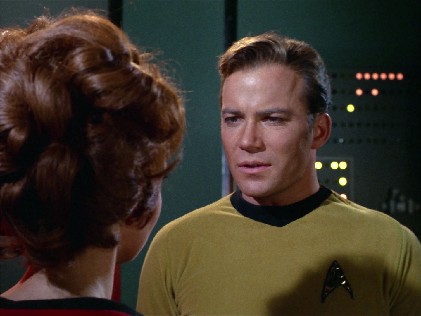 ariane179254_StarTrek_1x22_SpaceSeed_0928.jpg