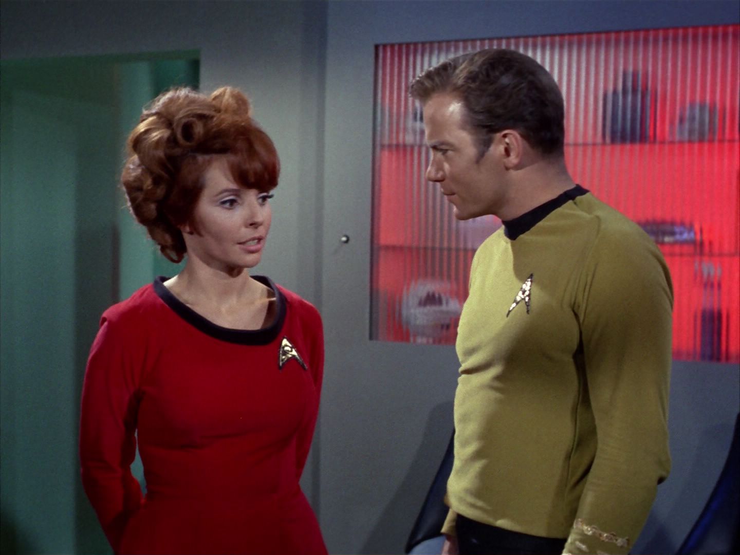 ariane179254_StarTrek_1x22_SpaceSeed_0931.jpg
