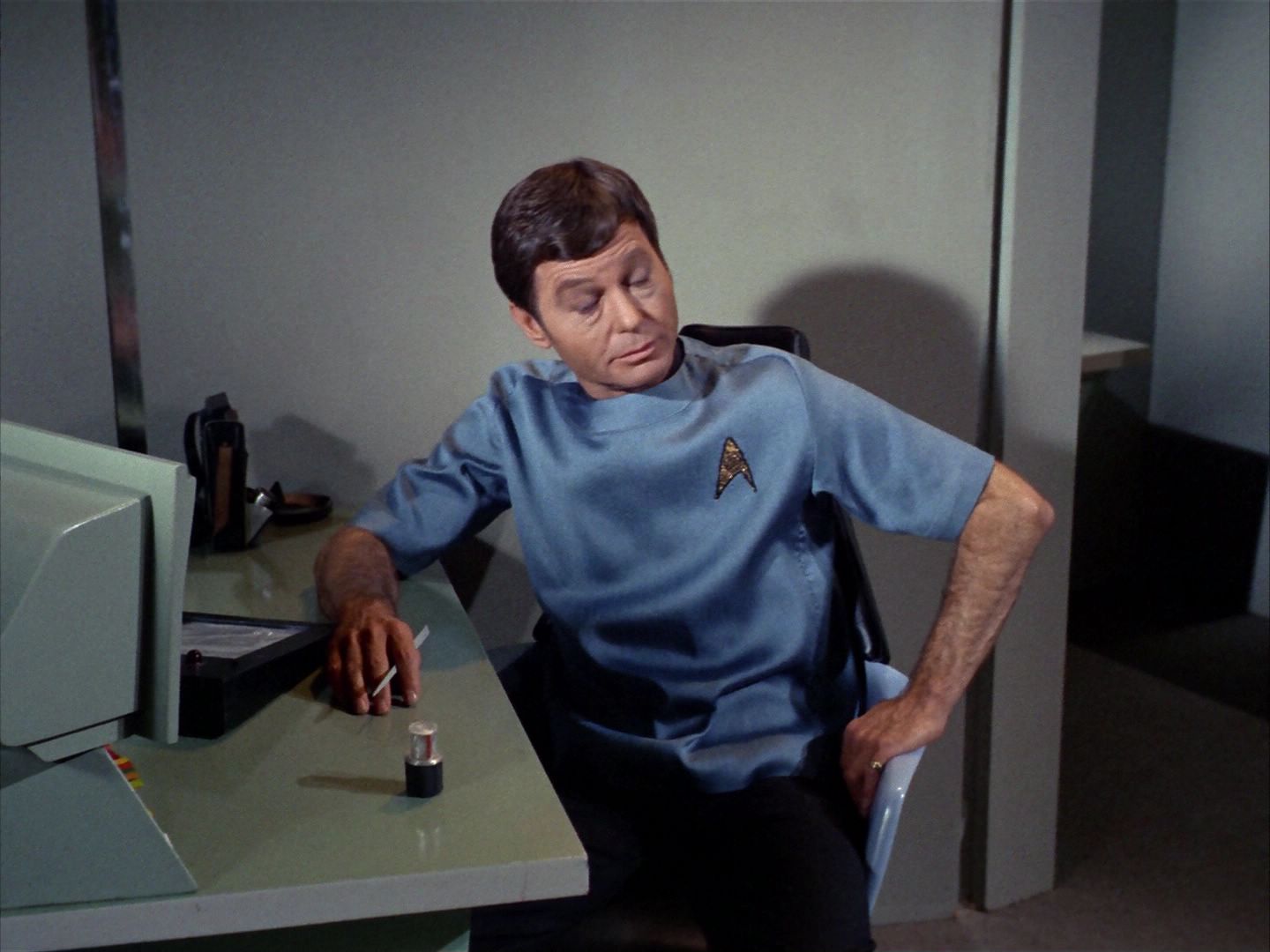 ariane179254_StarTrek_1x22_SpaceSeed_0940.jpg
