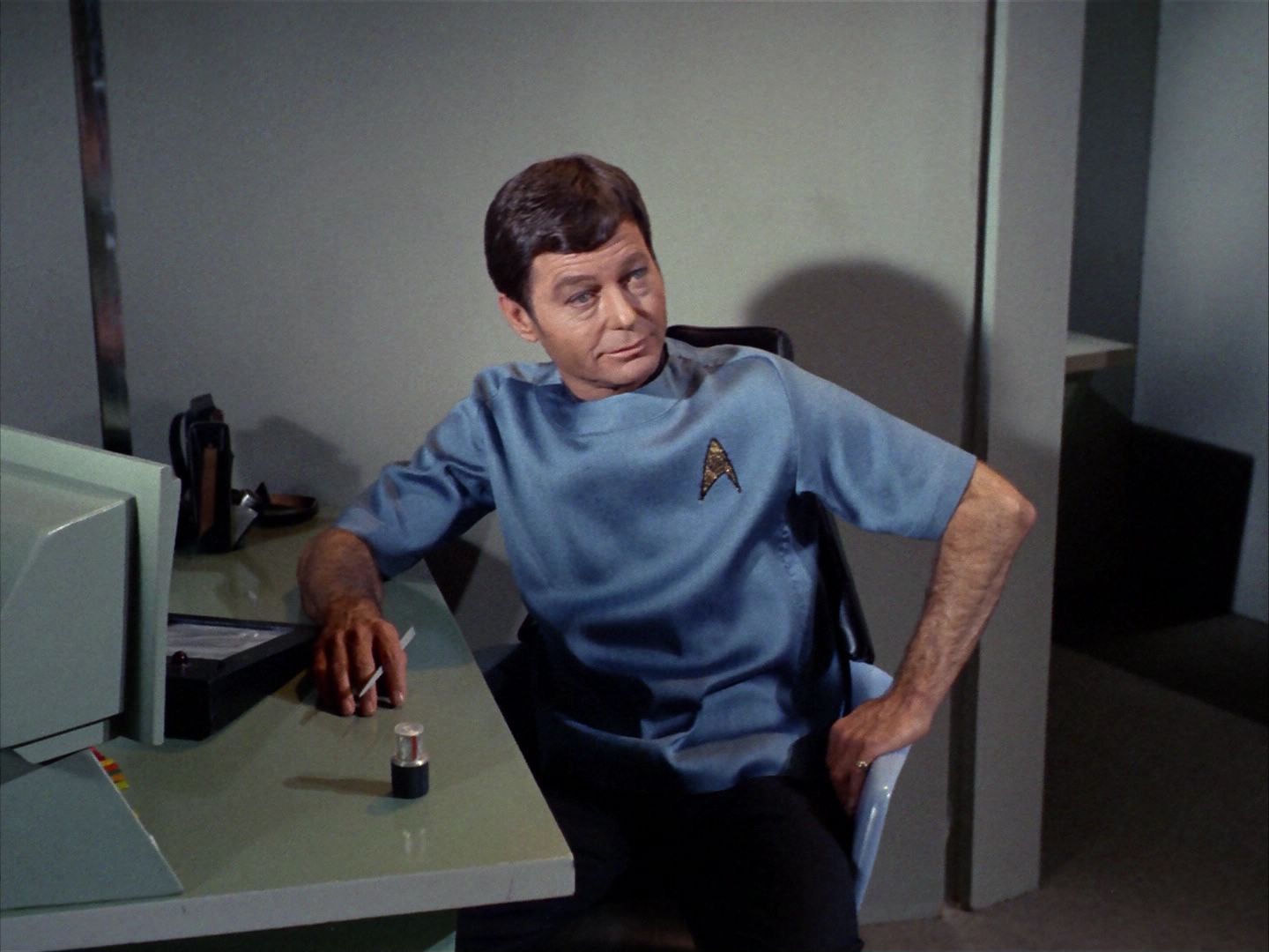 ariane179254_StarTrek_1x22_SpaceSeed_0942.jpg