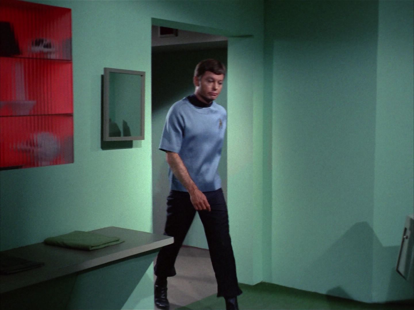 ariane179254_StarTrek_1x22_SpaceSeed_1018.jpg