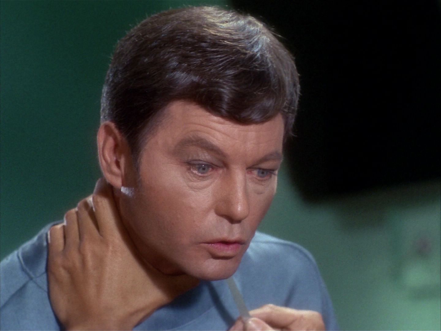 ariane179254_StarTrek_1x22_SpaceSeed_1033.jpg