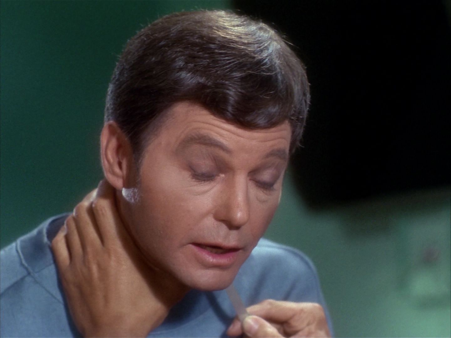 ariane179254_StarTrek_1x22_SpaceSeed_1057.jpg