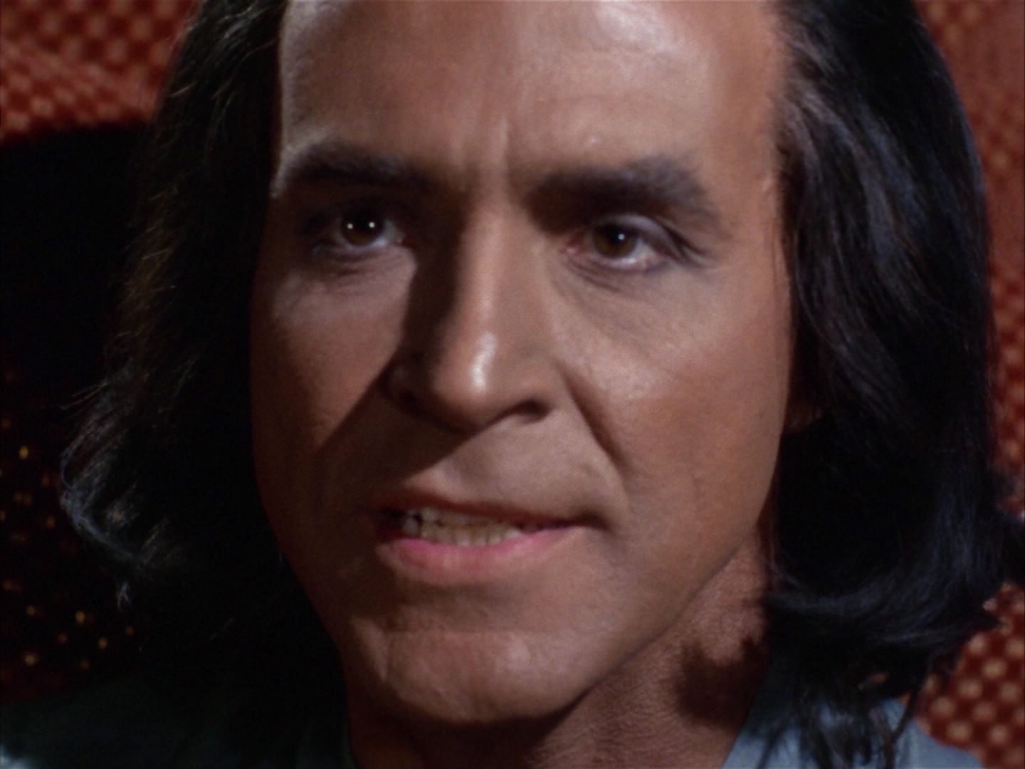 ariane179254_StarTrek_1x22_SpaceSeed_1060.jpg