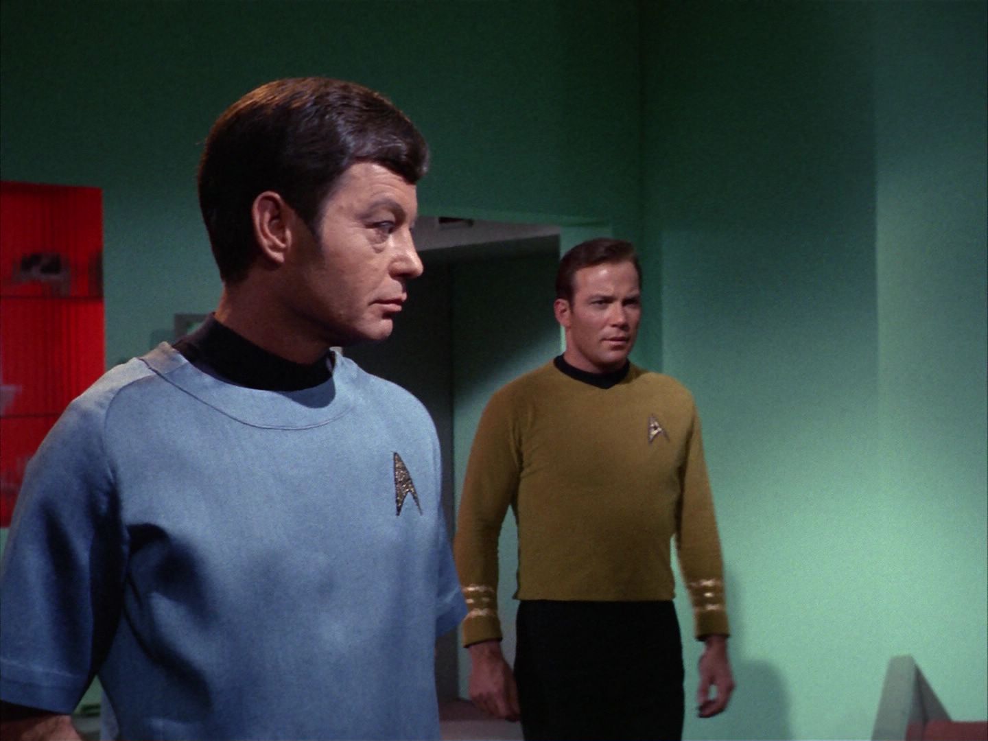 ariane179254_StarTrek_1x22_SpaceSeed_1137.jpg
