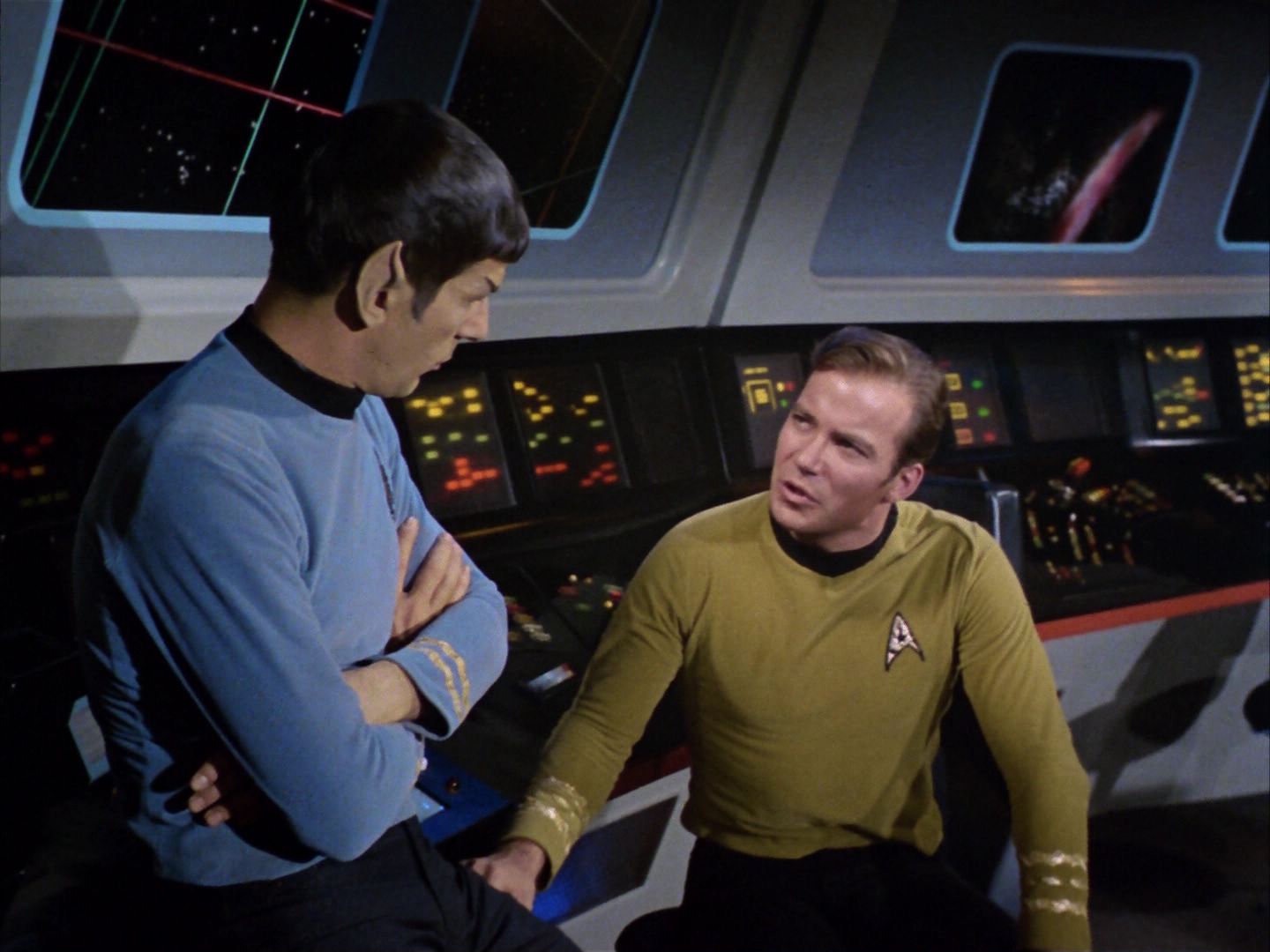ariane179254_StarTrek_1x22_SpaceSeed_1314.jpg