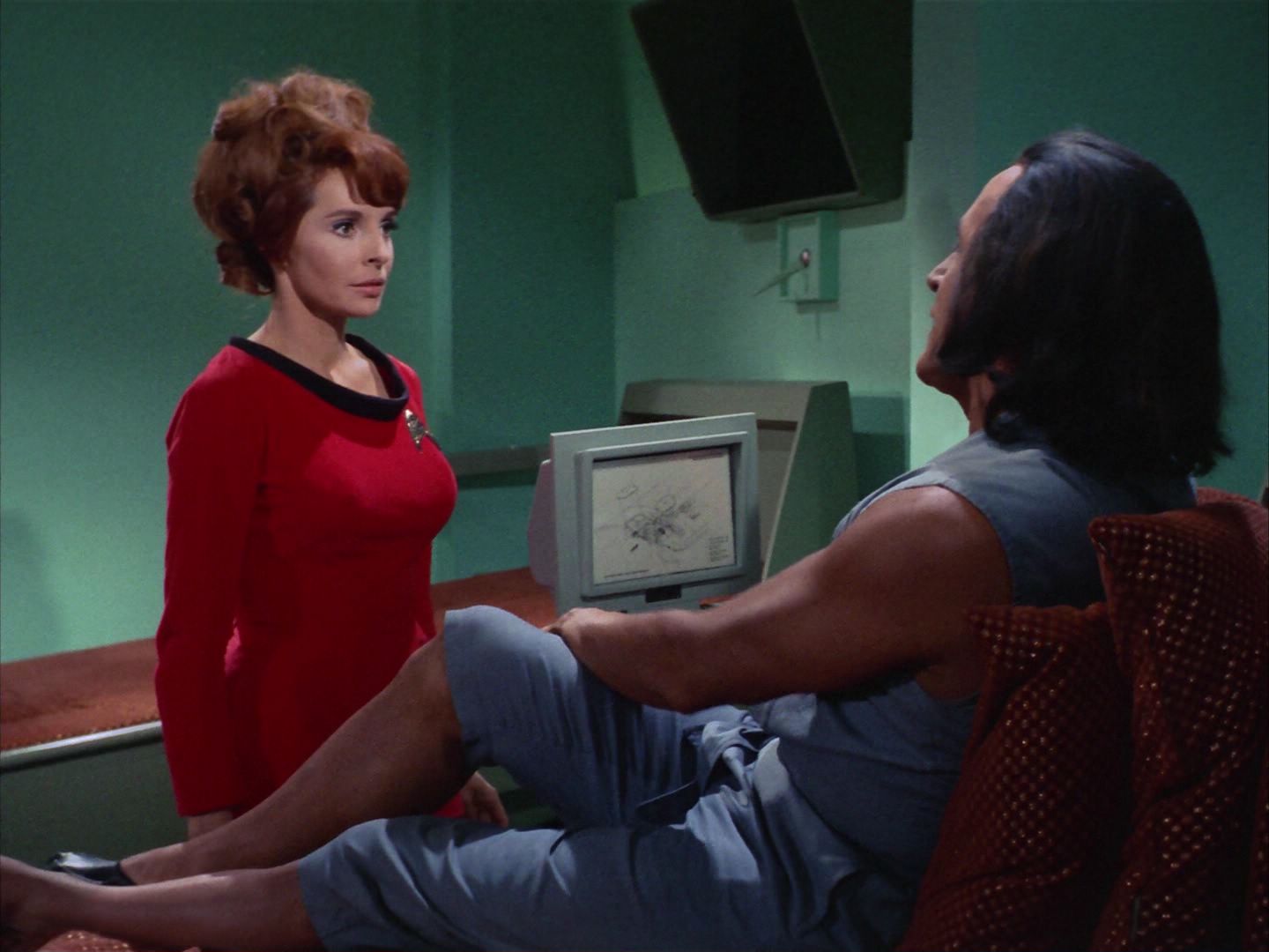 ariane179254_StarTrek_1x22_SpaceSeed_1407.jpg
