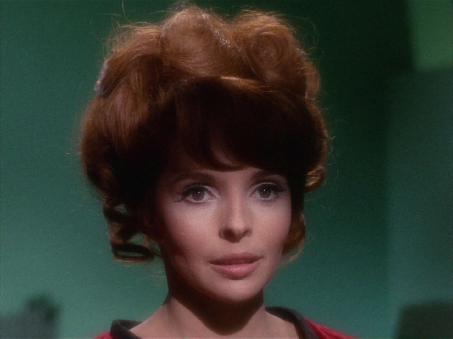 ariane179254_StarTrek_1x22_SpaceSeed_1420.jpg