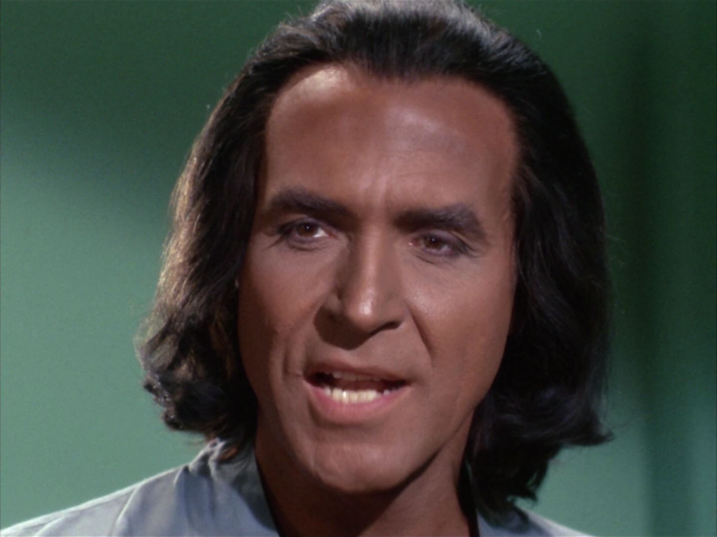 ariane179254_StarTrek_1x22_SpaceSeed_1423.jpg