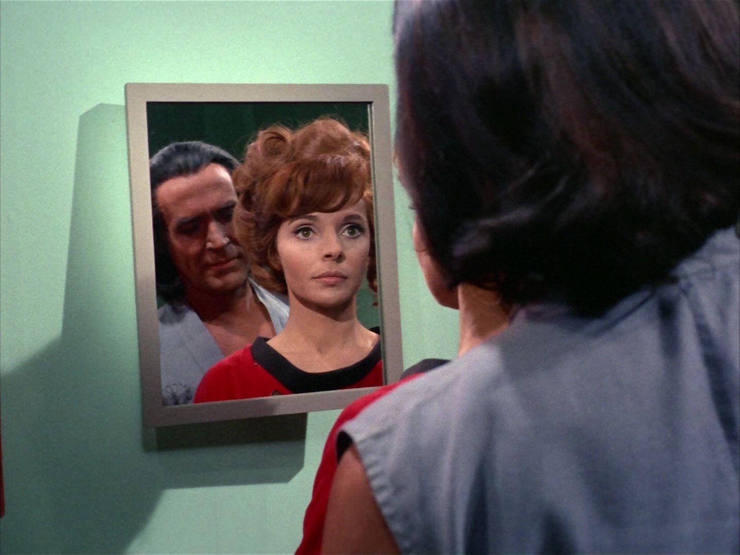 ariane179254_StarTrek_1x22_SpaceSeed_1465.jpg