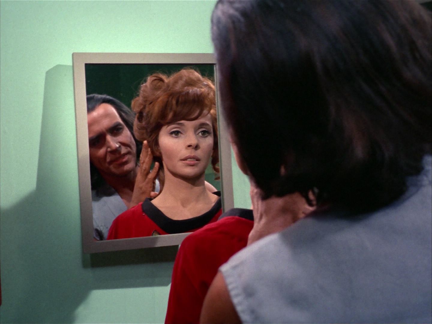 ariane179254_StarTrek_1x22_SpaceSeed_1478.jpg