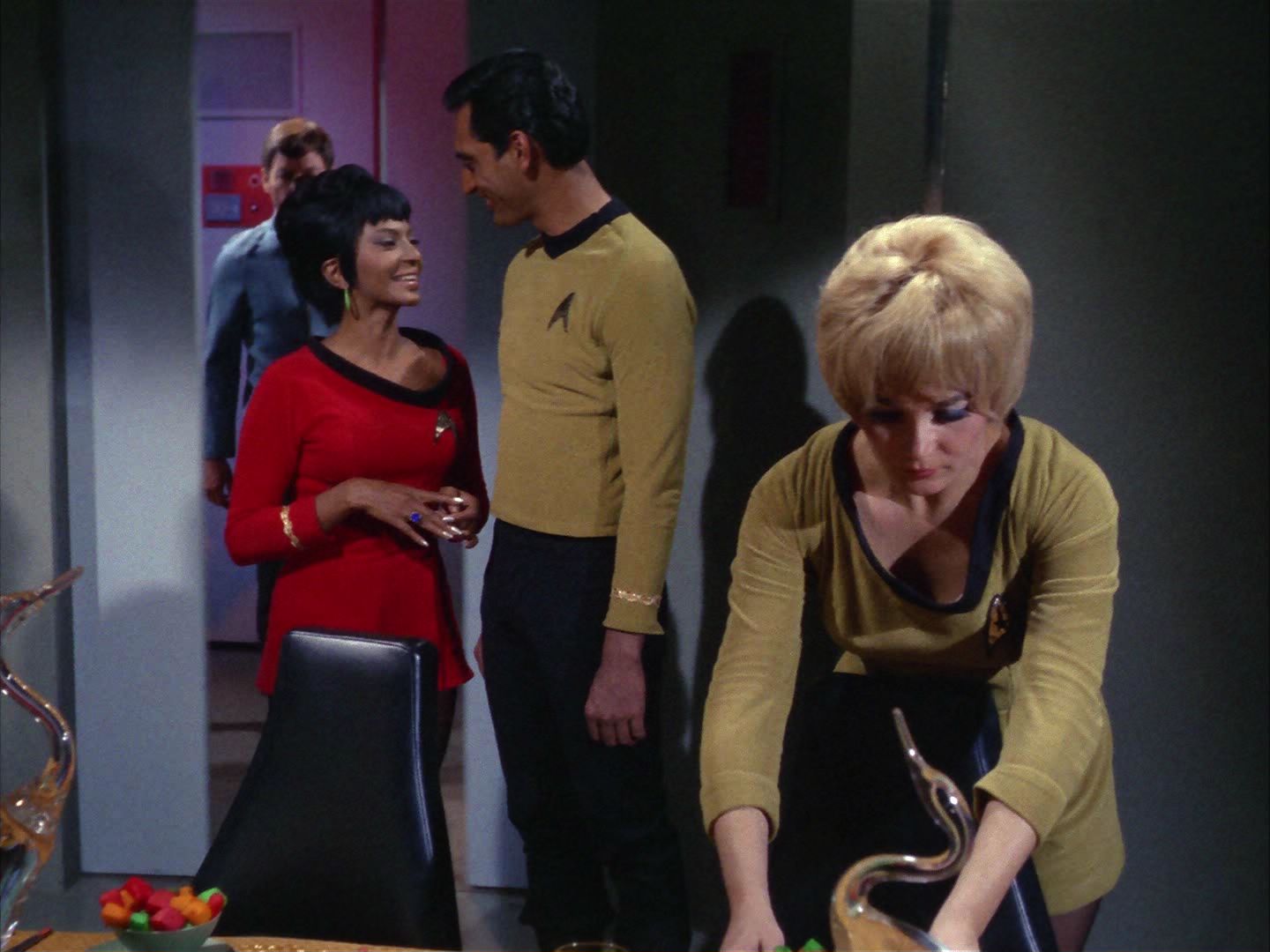 ariane179254_StarTrek_1x22_SpaceSeed_1534.jpg