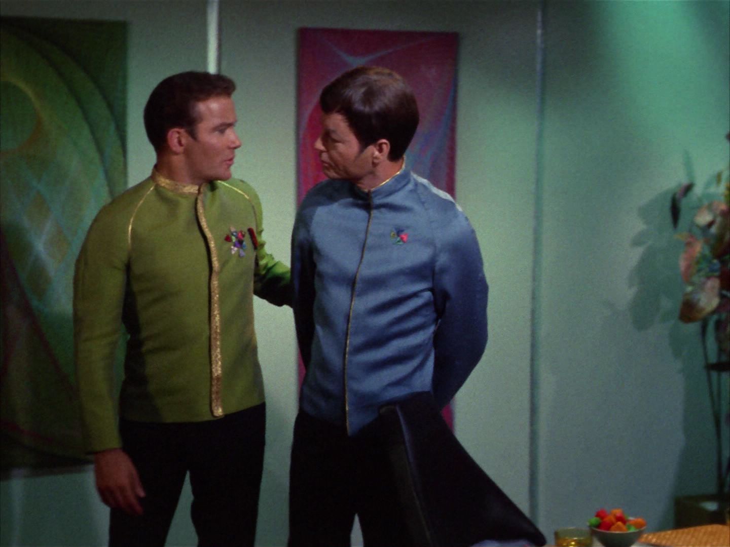 ariane179254_StarTrek_1x22_SpaceSeed_1550.jpg