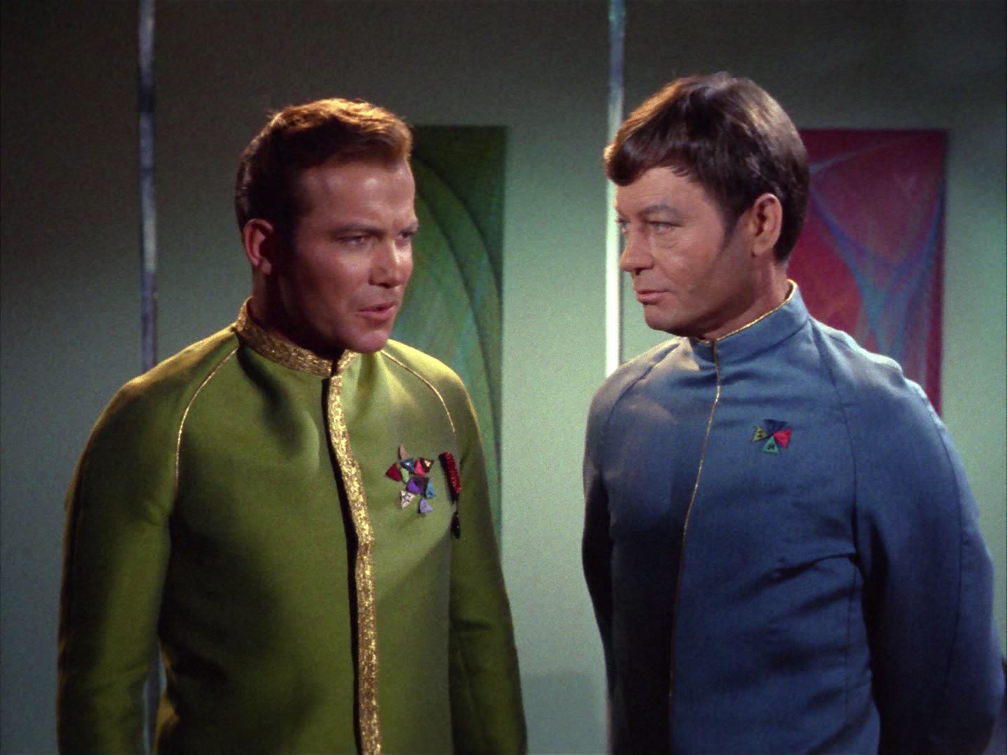 ariane179254_StarTrek_1x22_SpaceSeed_1559.jpg