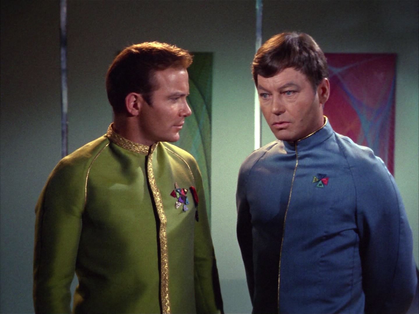 ariane179254_StarTrek_1x22_SpaceSeed_1562.jpg
