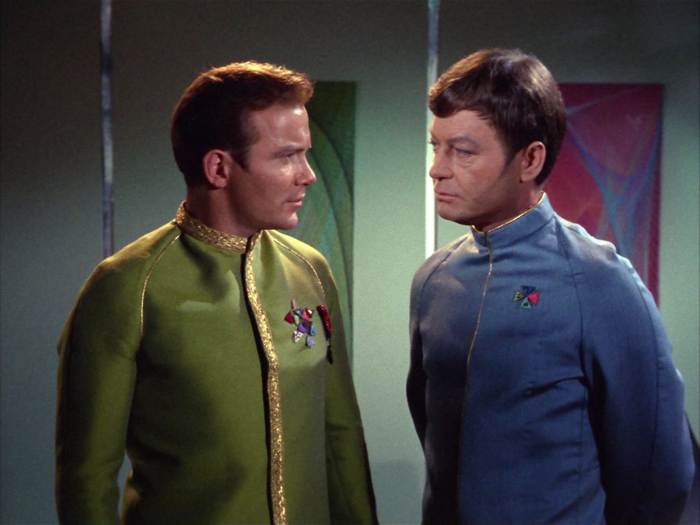 ariane179254_StarTrek_1x22_SpaceSeed_1565.jpg