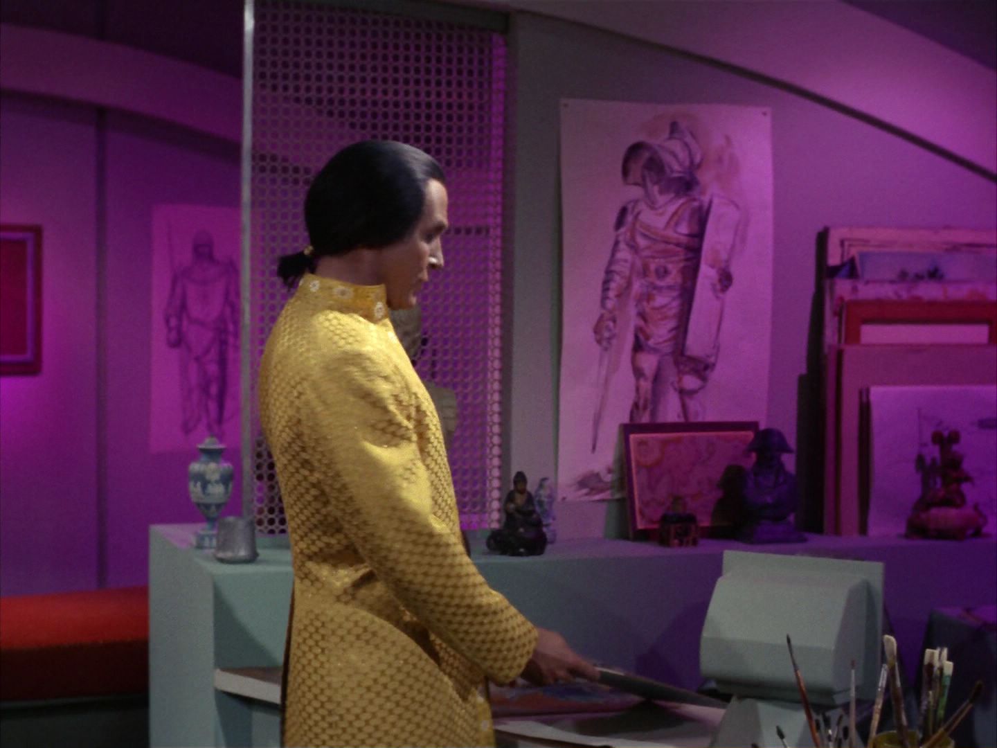 ariane179254_StarTrek_1x22_SpaceSeed_1580.jpg