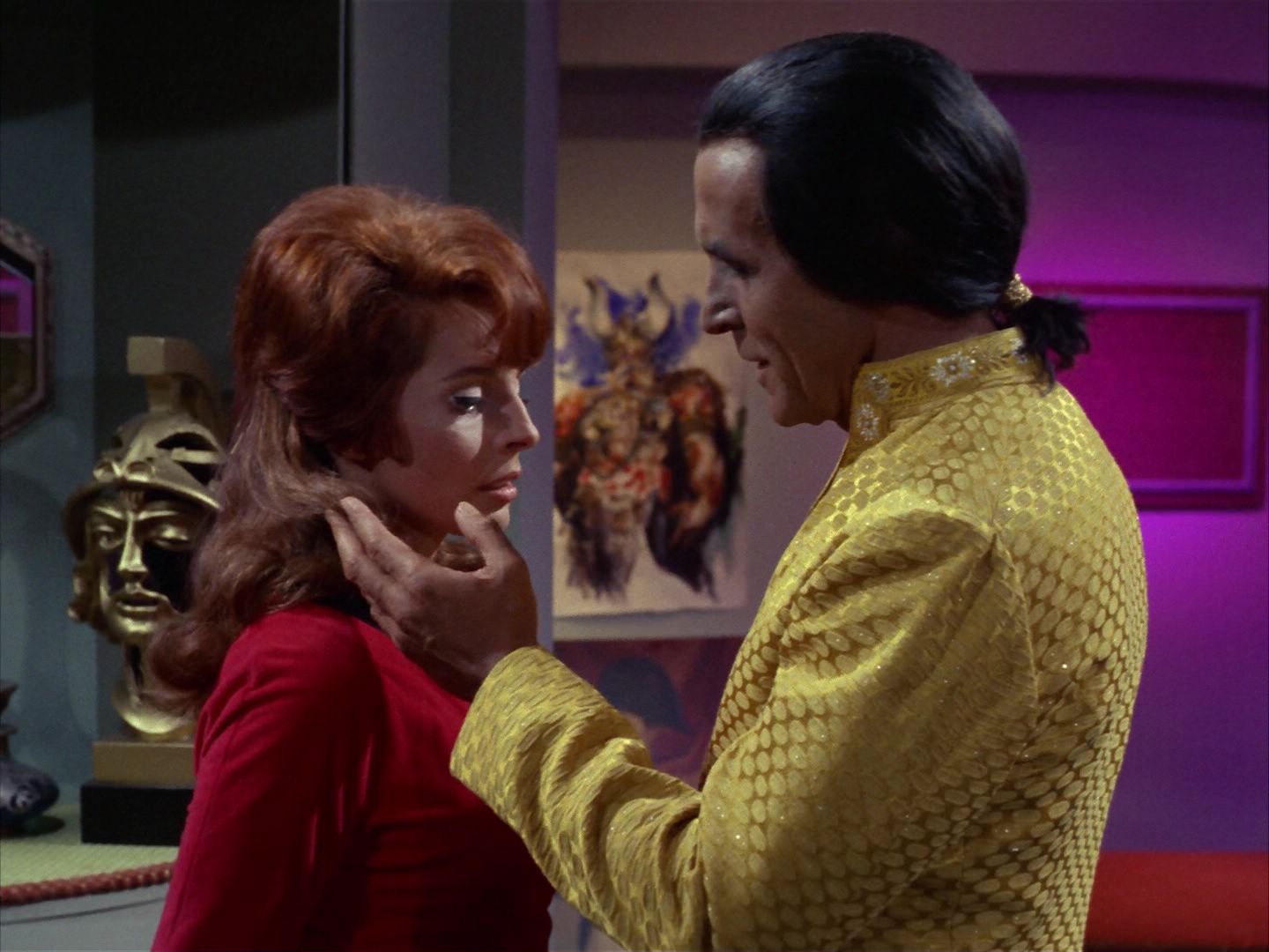 ariane179254_StarTrek_1x22_SpaceSeed_1595.jpg