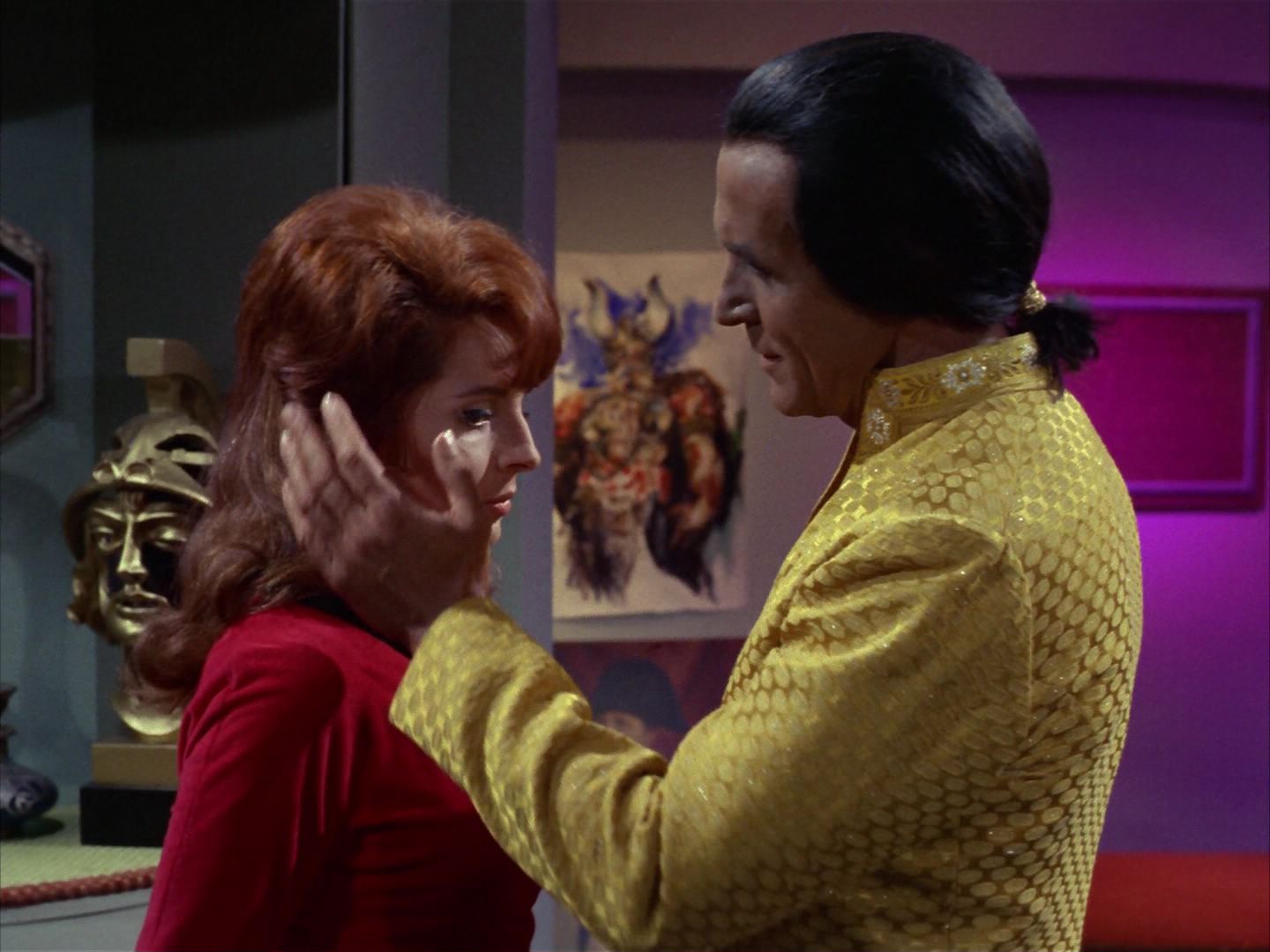 ariane179254_StarTrek_1x22_SpaceSeed_1596.jpg