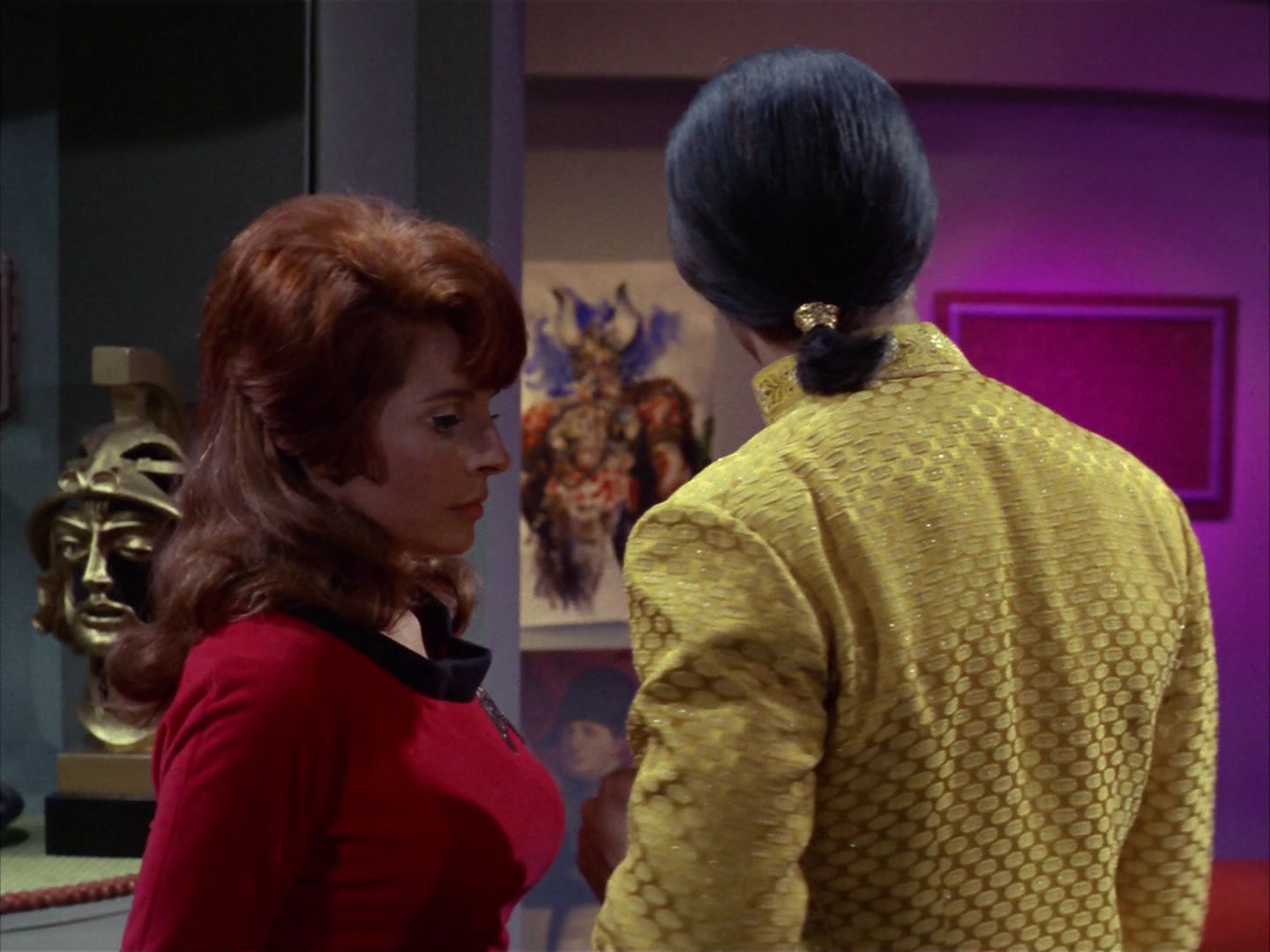 ariane179254_StarTrek_1x22_SpaceSeed_1602.jpg