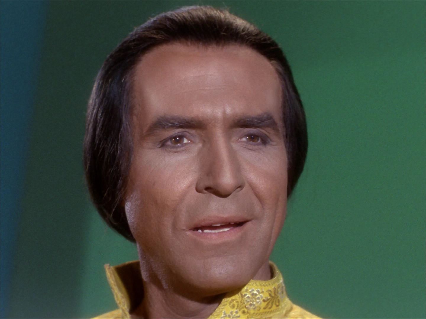 ariane179254_StarTrek_1x22_SpaceSeed_1700.jpg