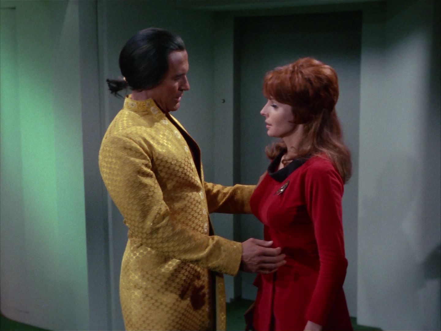 ariane179254_StarTrek_1x22_SpaceSeed_1873.jpg