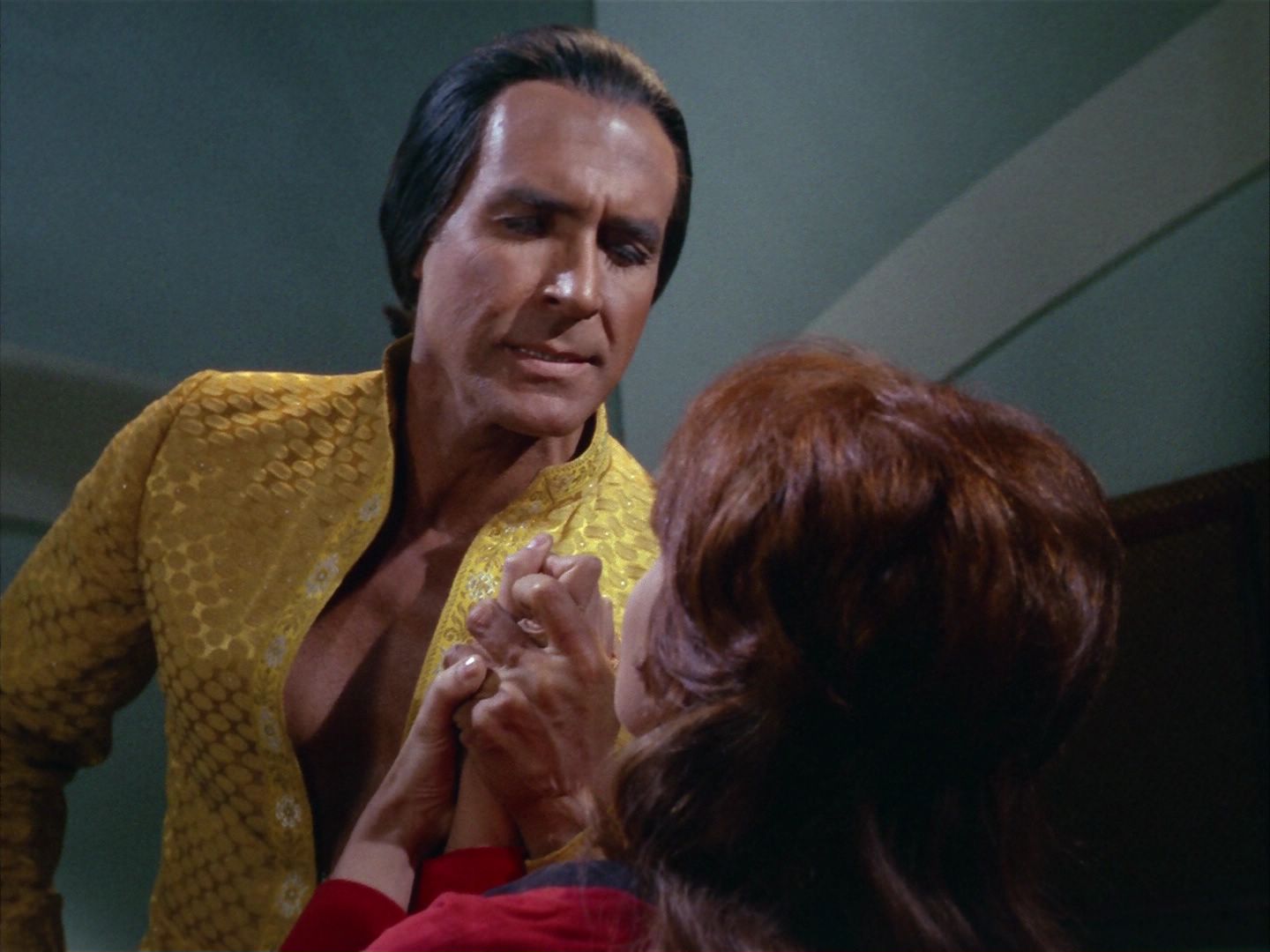 ariane179254_StarTrek_1x22_SpaceSeed_1939.jpg