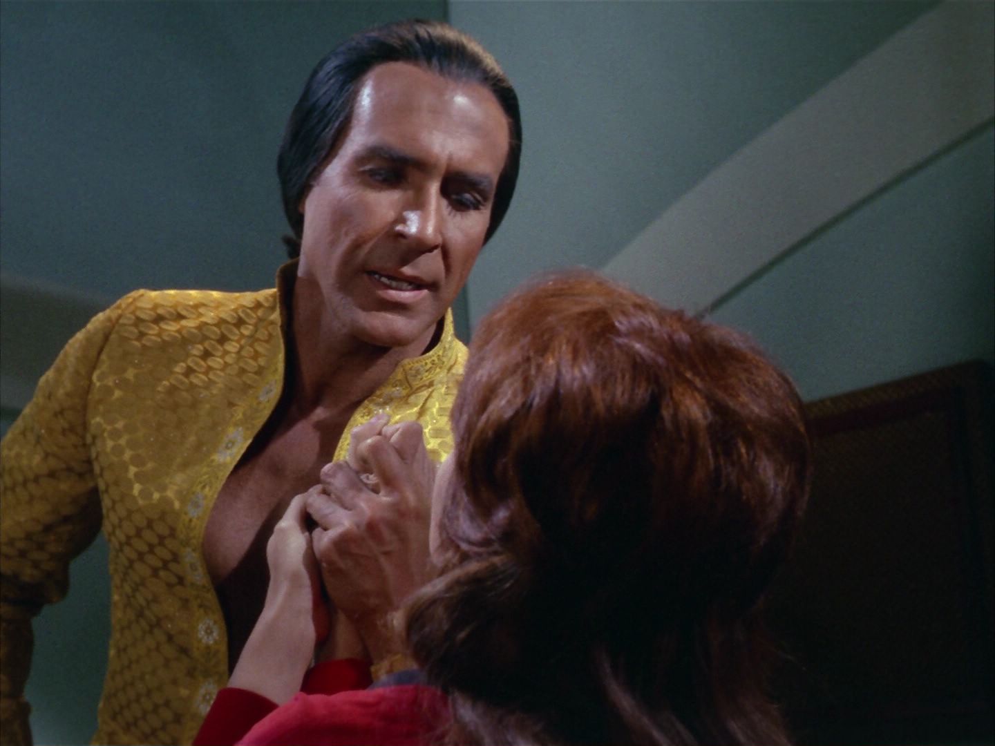 ariane179254_StarTrek_1x22_SpaceSeed_1949.jpg
