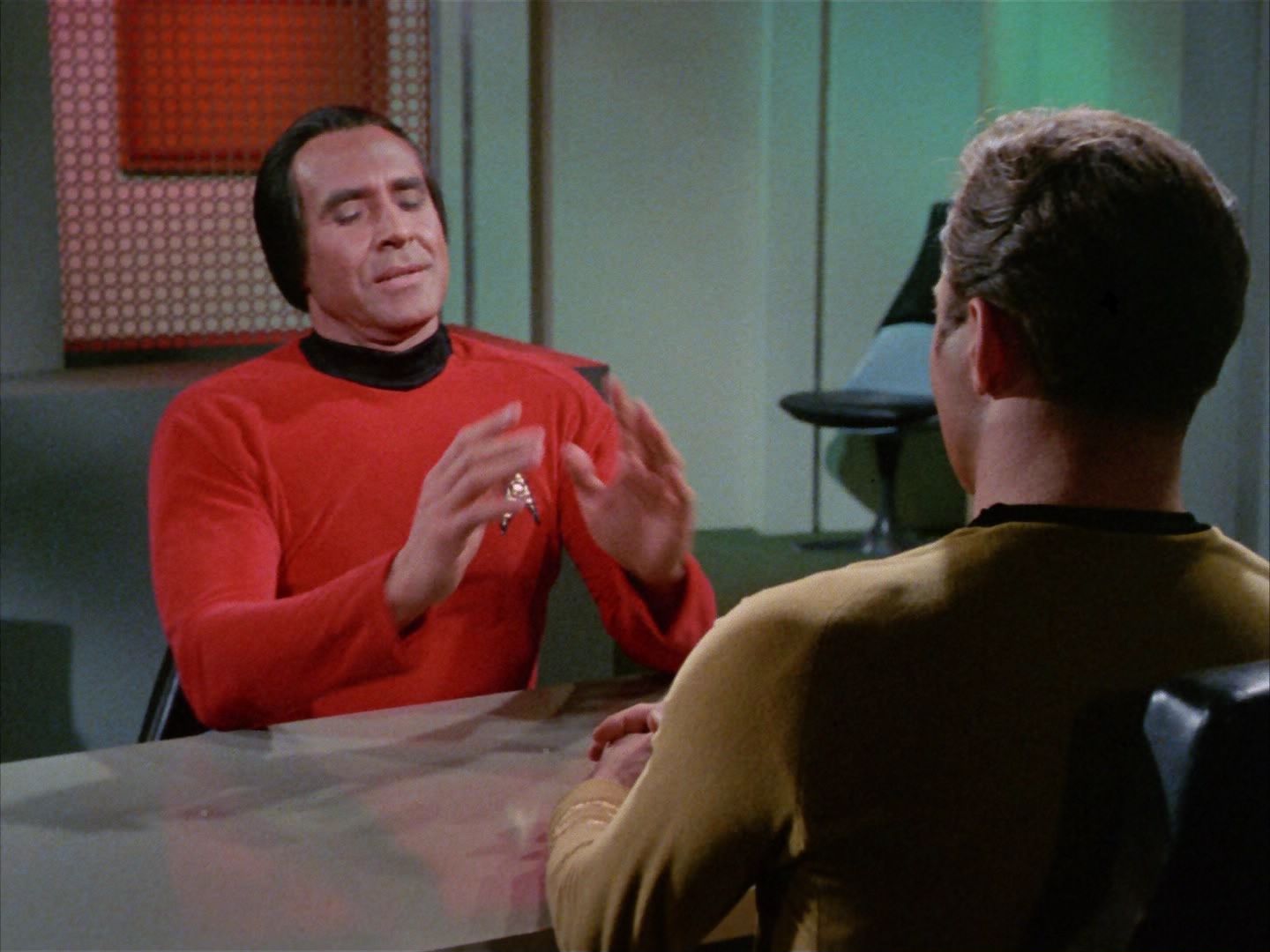 ariane179254_StarTrek_1x22_SpaceSeed_2106.jpg