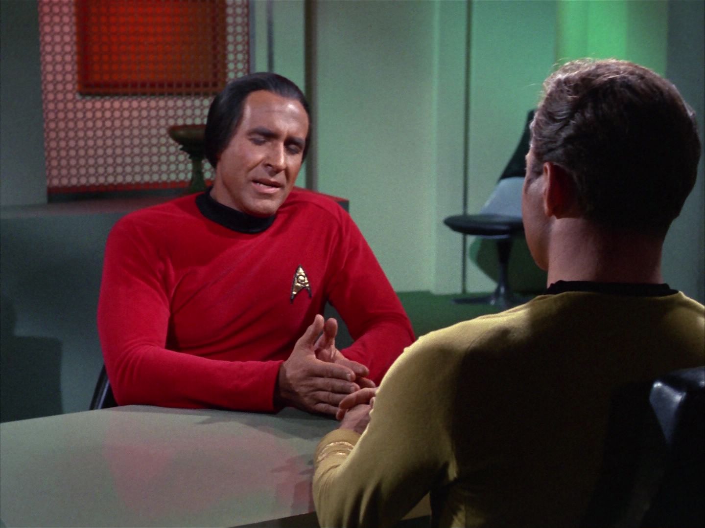 ariane179254_StarTrek_1x22_SpaceSeed_2145.jpg