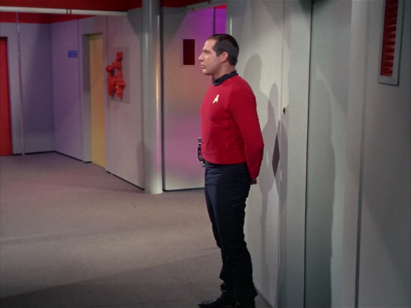 ariane179254_StarTrek_1x22_SpaceSeed_2216.jpg