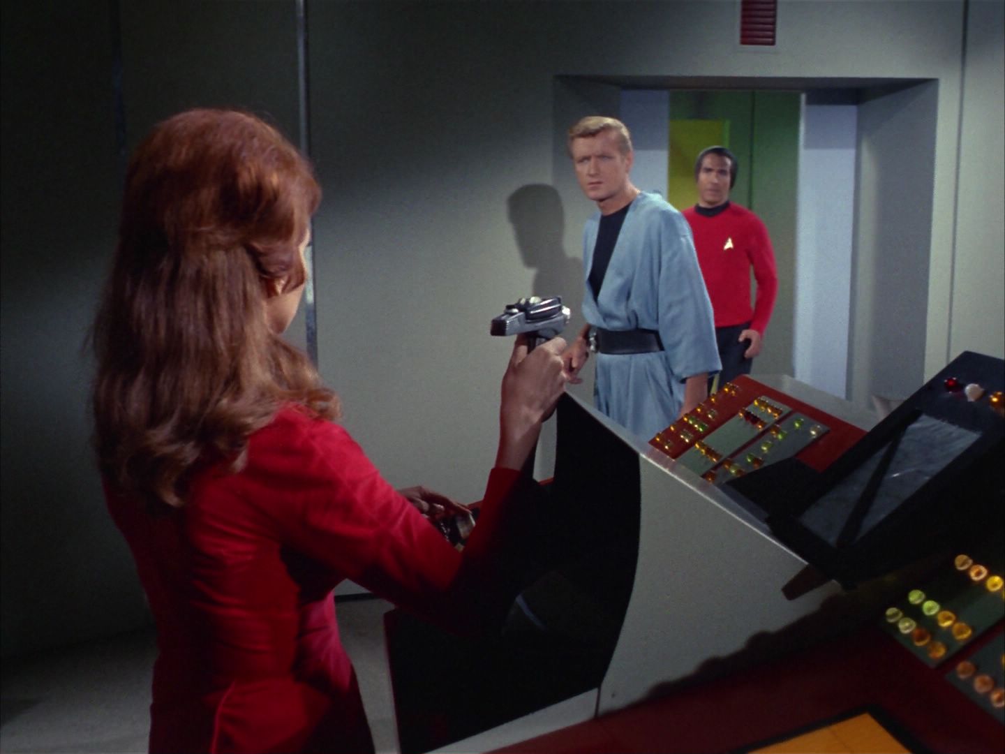ariane179254_StarTrek_1x22_SpaceSeed_2257.jpg