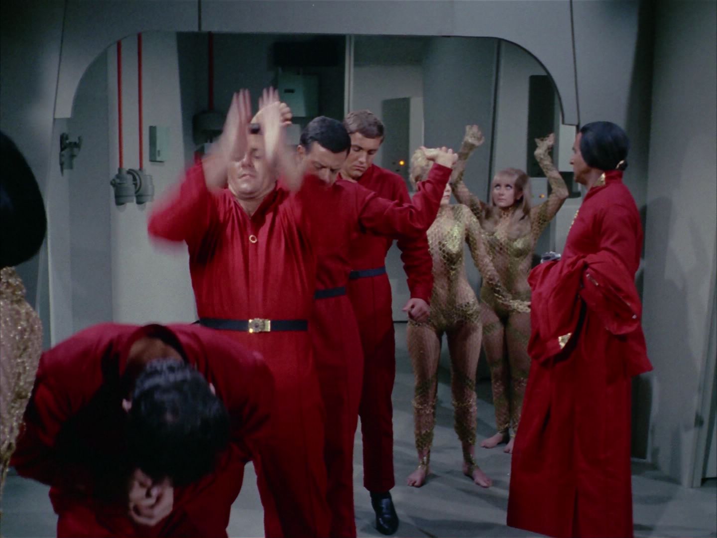 ariane179254_StarTrek_1x22_SpaceSeed_2274.jpg