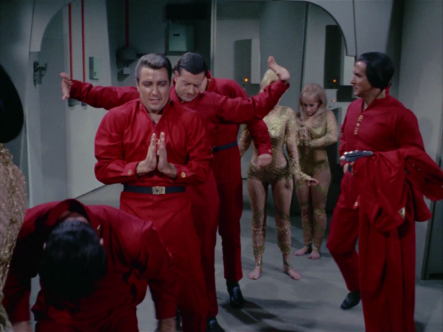 ariane179254_StarTrek_1x22_SpaceSeed_2276.jpg