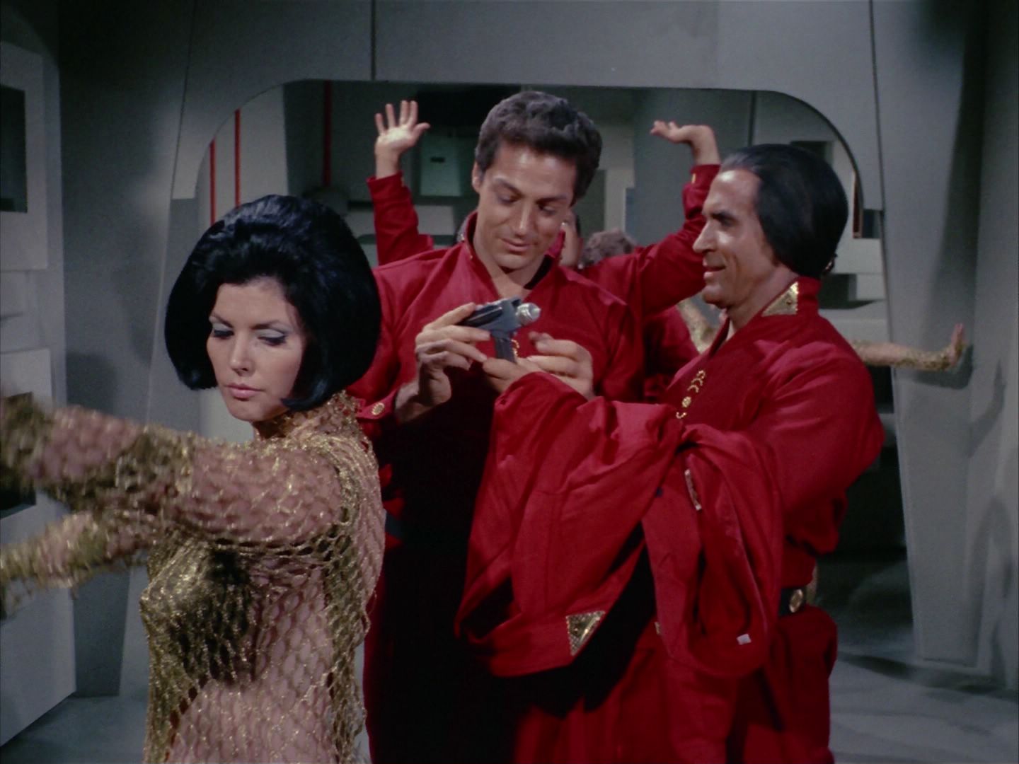 ariane179254_StarTrek_1x22_SpaceSeed_2289.jpg