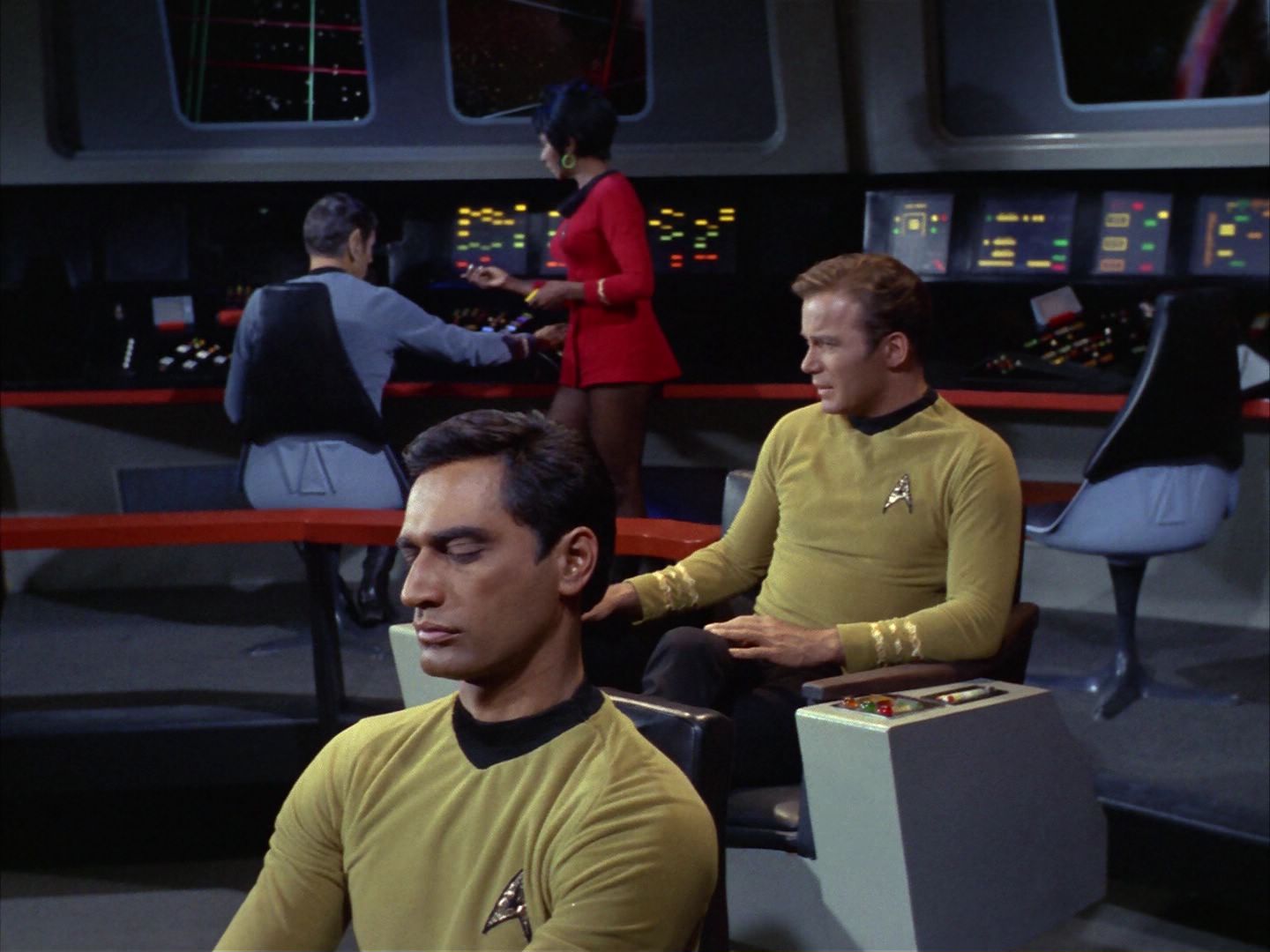 ariane179254_StarTrek_1x22_SpaceSeed_2308.jpg