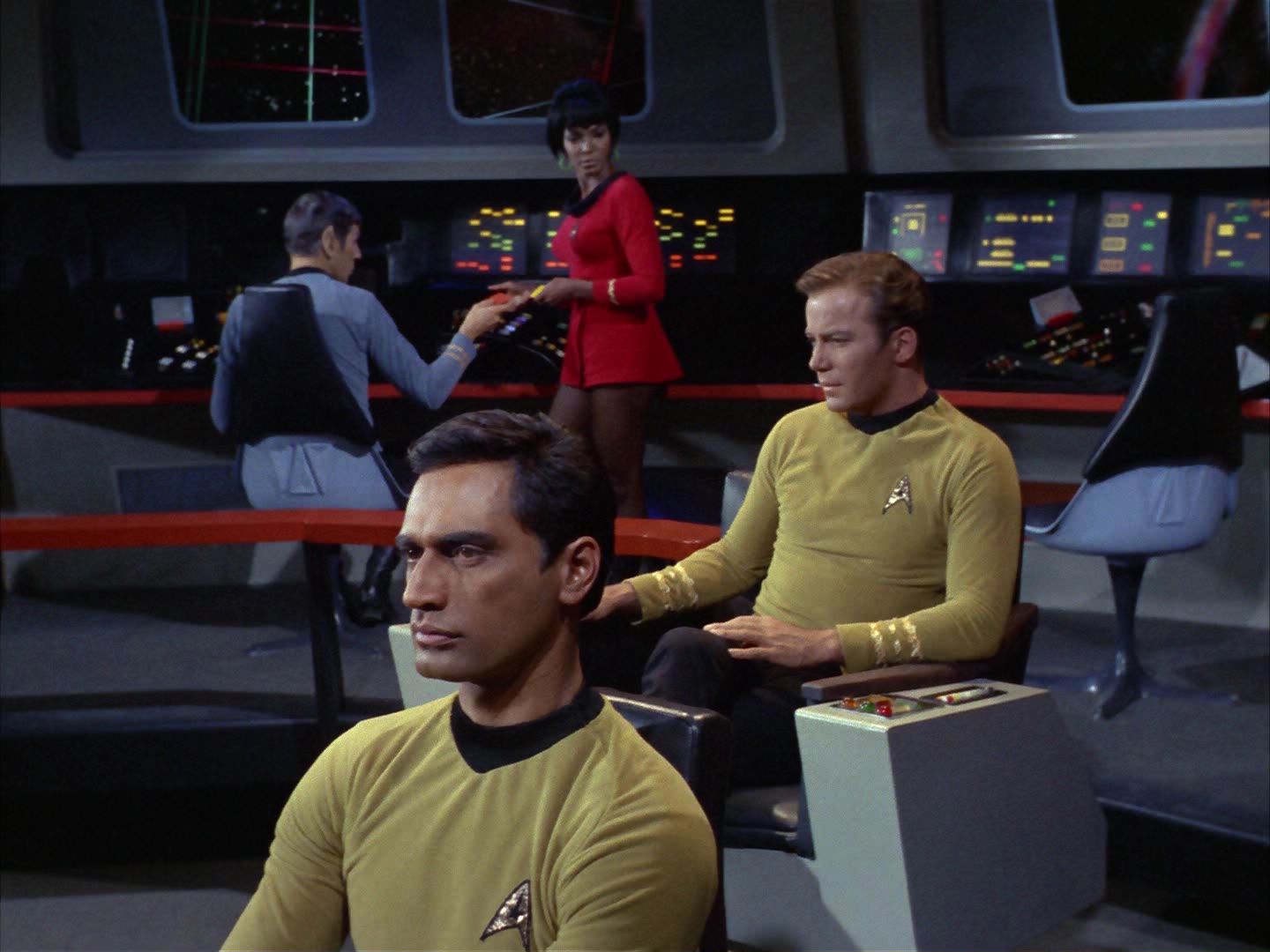 ariane179254_StarTrek_1x22_SpaceSeed_2311.jpg
