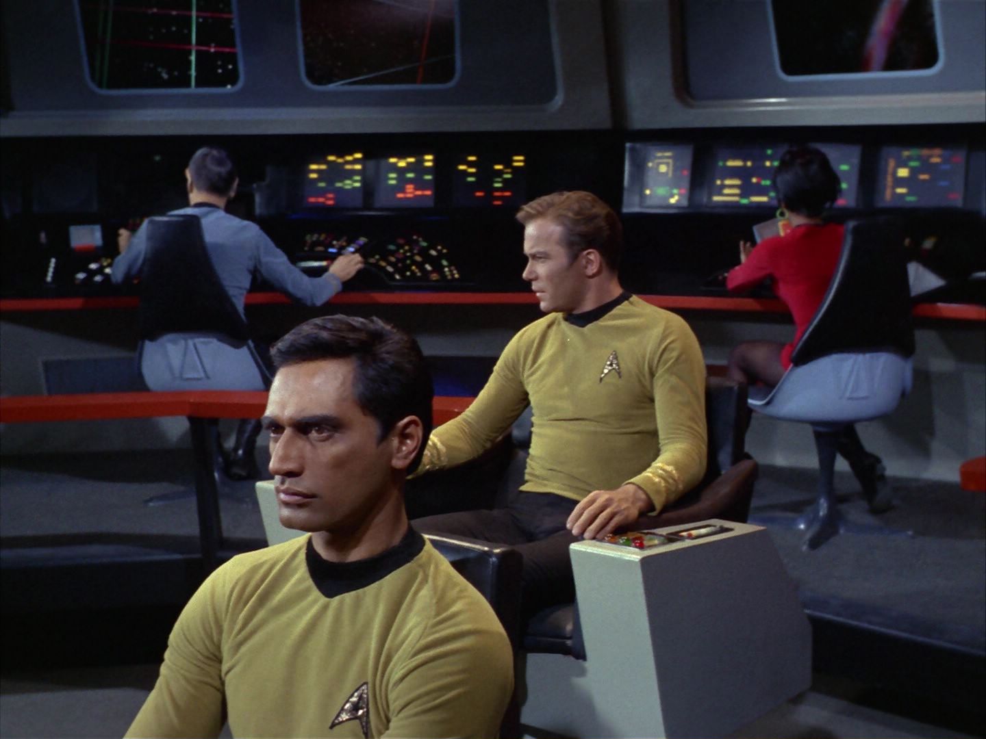 ariane179254_StarTrek_1x22_SpaceSeed_2318.jpg