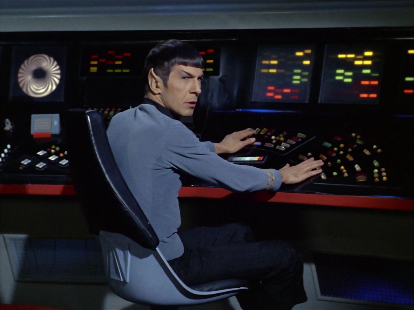 ariane179254_StarTrek_1x22_SpaceSeed_2325.jpg