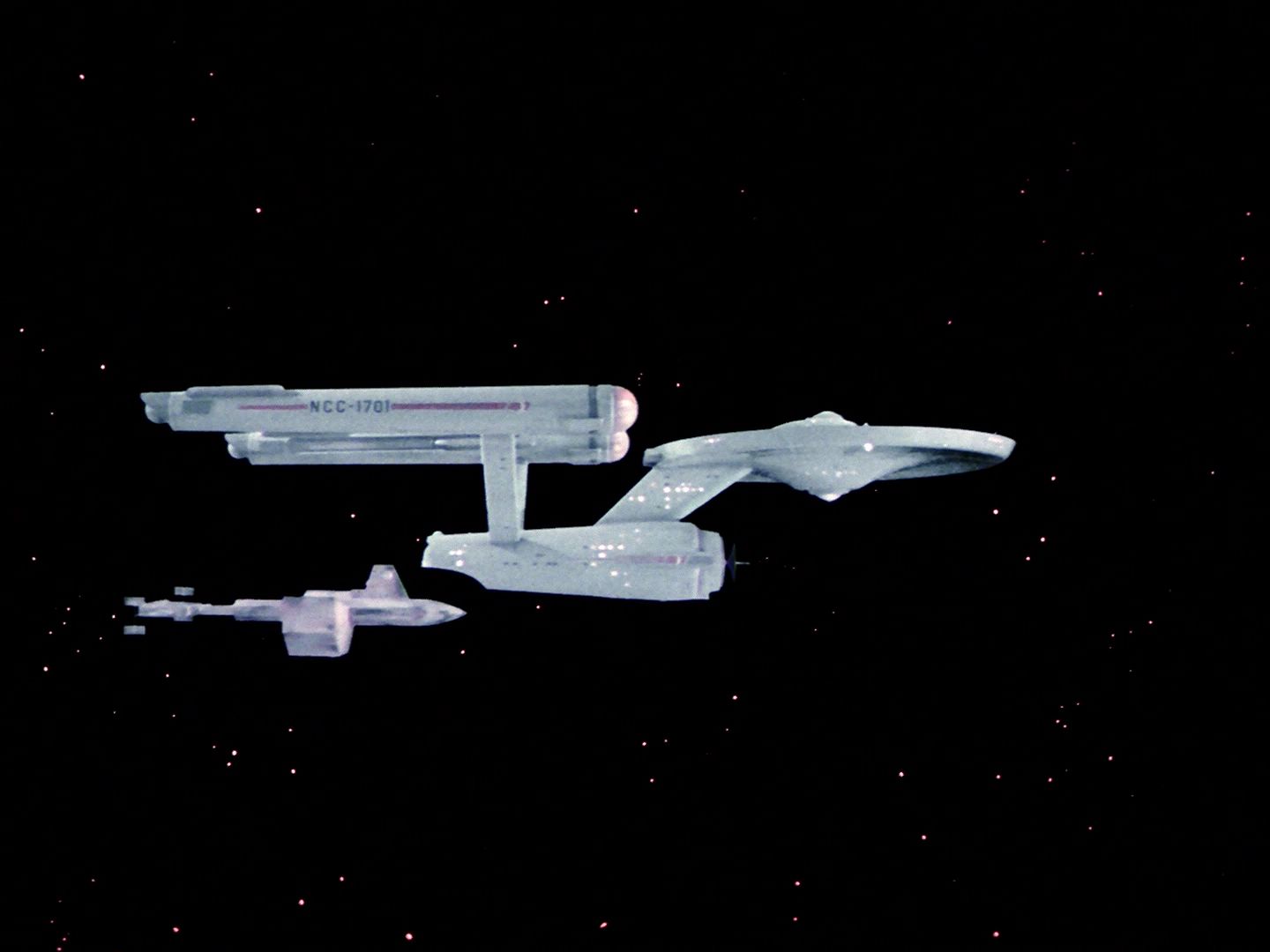 ariane179254_StarTrek_1x22_SpaceSeed_2432.jpg