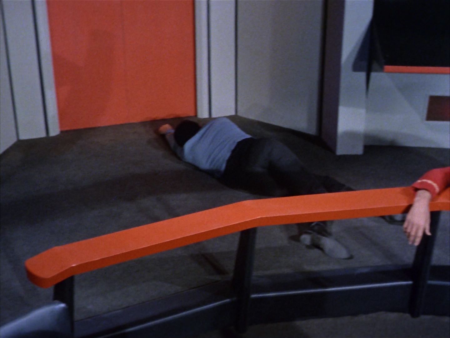 ariane179254_StarTrek_1x22_SpaceSeed_2456.jpg