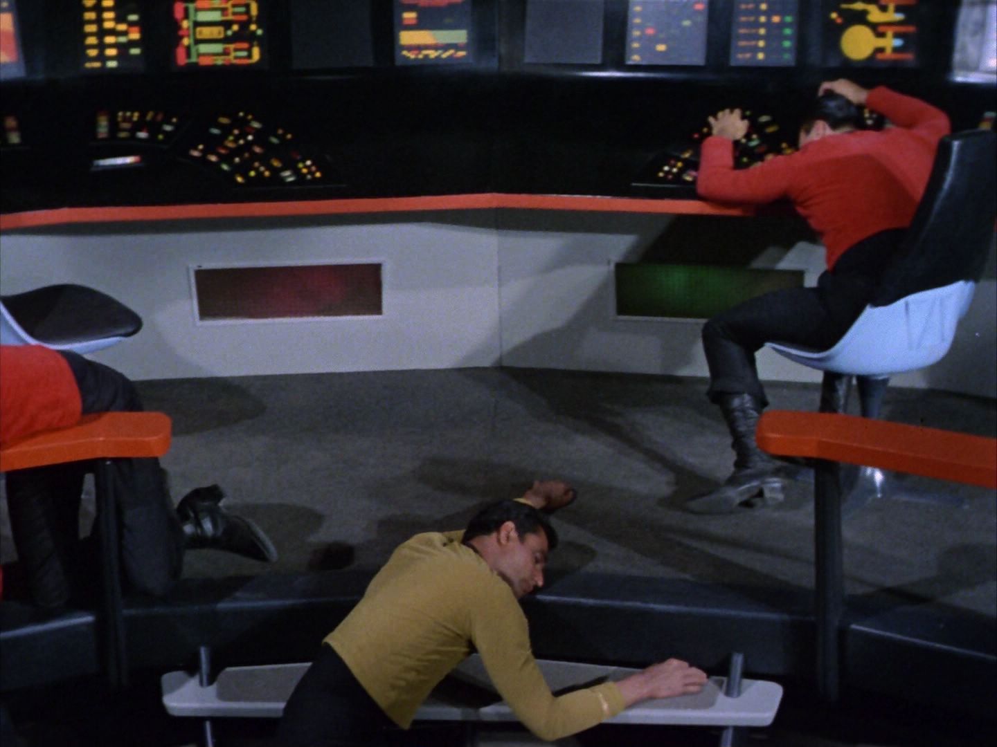ariane179254_StarTrek_1x22_SpaceSeed_2461.jpg
