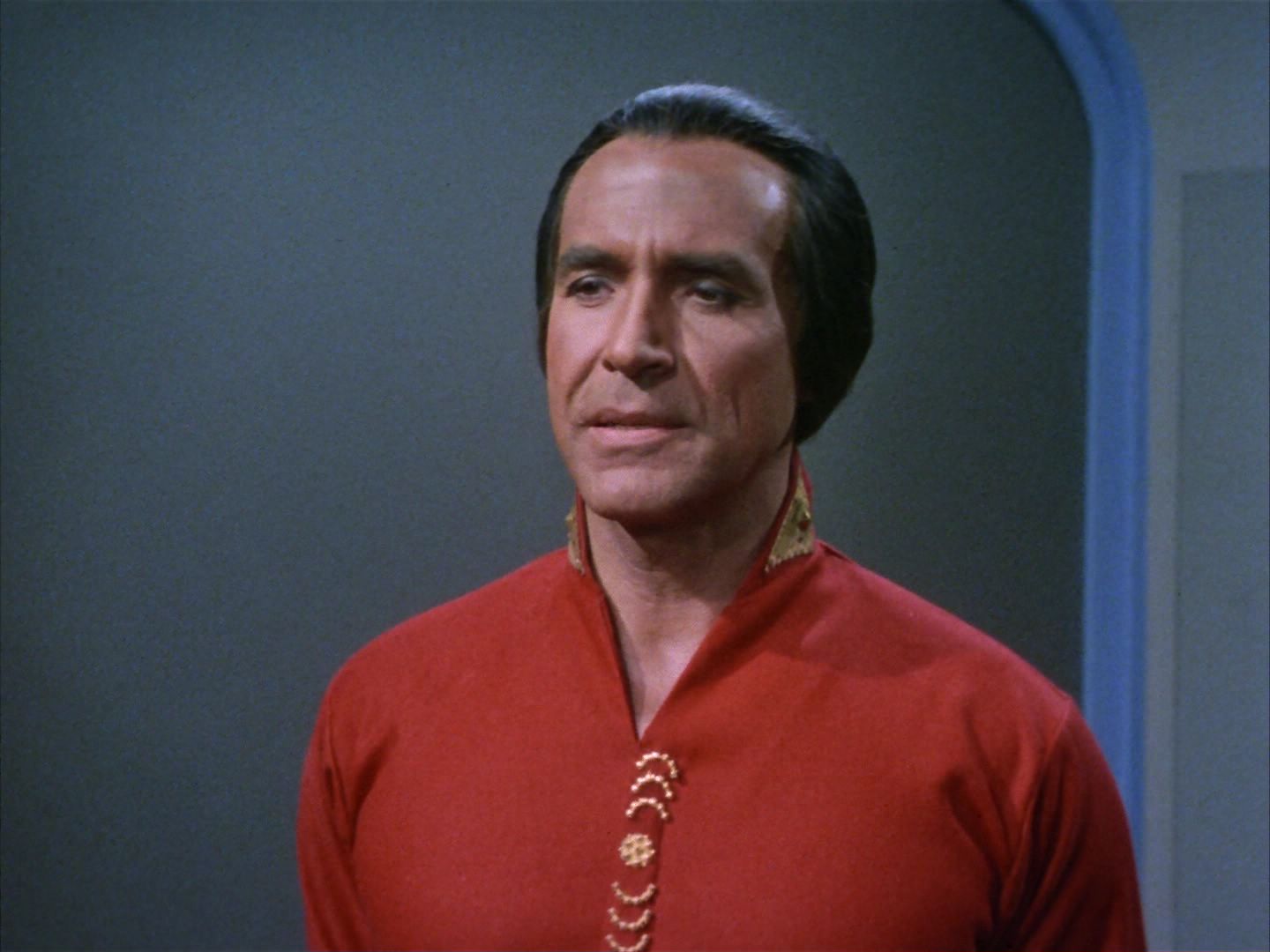 ariane179254_StarTrek_1x22_SpaceSeed_2493.jpg