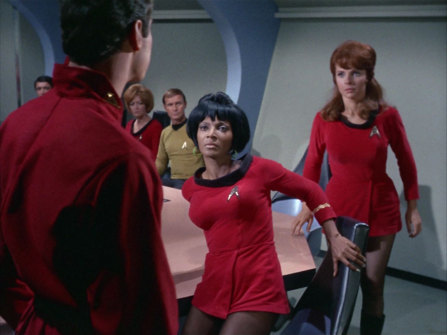 ariane179254_StarTrek_1x22_SpaceSeed_2565.jpg